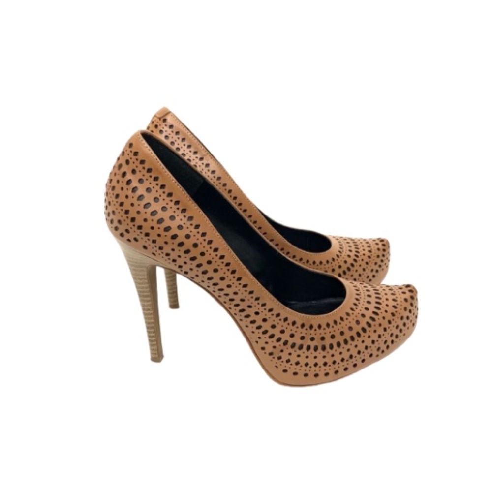 BCBG Paris Perdra Warm Brown Laser Cut Leather Heels W/ Pinched Toe Stacked Heel